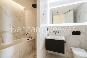 3  bedrooms flat to rent in Cluny Mews, Kensington, SW5-image 16