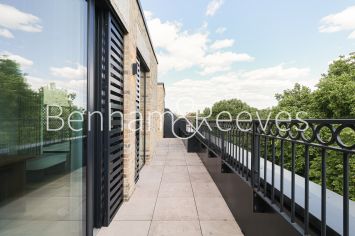 3  bedrooms flat to rent in Cluny Mews, Kensington, SW5-image 17