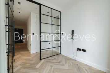 3  bedrooms flat to rent in Cluny Mews, Kensington, SW5-image 27