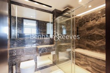 3 bedrooms flat to rent in Lillie Square, Earls Court, SW6-image 4