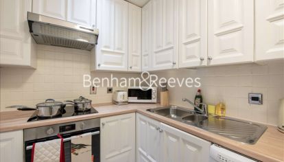 2 bedrooms flat to rent in Somerset Court, Lexham Gardens, W8-image 2