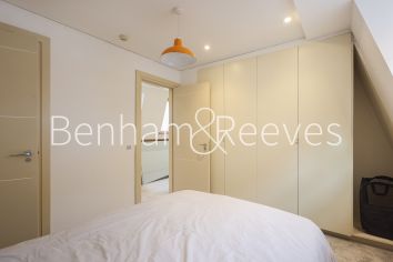 3 bedrooms flat to rent in Phillimore Walk, Kensington, W8-image 3