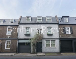 3 bedrooms flat to rent in Phillimore Walk, Kensington, W8-image 5