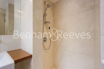 3  bedrooms flat to rent in Phillimore Walk, Kensington, W8-image 15