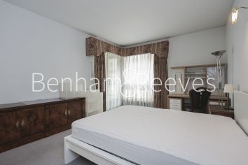 2 bedrooms flat to rent in William Cobbett House, Kensington, W8-image 20