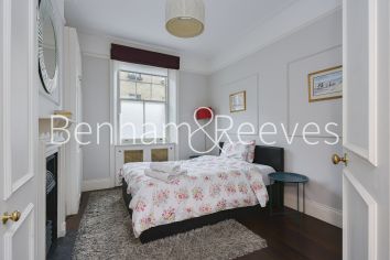 3 bedrooms flat to rent in Abingdon Mansions, Kensington, W8-image 4