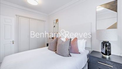 2  bedrooms flat to rent in Somerset Court, Kensington,W8-image 7