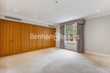 6  bedrooms house to rent in Cheniston Gardens, Kensington, W8-image 15