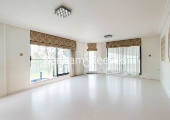 3  bedrooms flat to rent in Kensington West, Kensington, W14-image 1