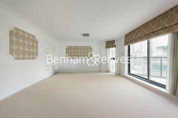 3  bedrooms flat to rent in Kensington West, Kensington, W14-image 12