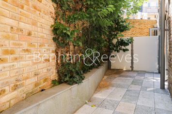 1  bedroom flat to rent in Sinclair Road, Kensington, W14-image 5