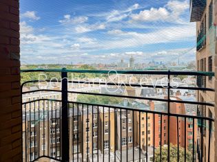 Studio flat to rent in Cromwell Road, Point West Building, SW7-image 5