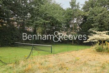 3  bedrooms flat to rent in Leonard Court, Kensington, W8-image 21