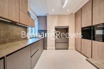 image 5  bedrooms flat to rent in Abingdon Court, Kensington, W8-image 2