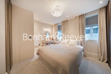 image 5  bedrooms flat to rent in Abingdon Court, Kensington, W8-image 20