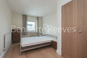 image 2  bedrooms flat to rent in Warwick Road, West Kensington, W14-image 10