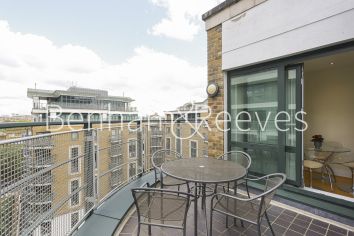 image 2  bedrooms flat to rent in Warwick Road, West Kensington, W14-image 12