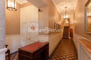 2  bedrooms flat to rent in Stanhope Gardens, Kensington, SW7-image 18