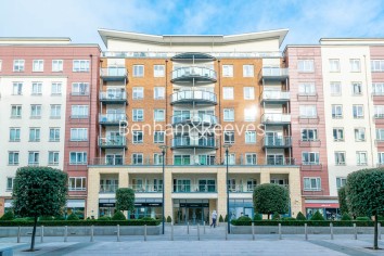 Studio flat to rent in Boulevard Drive, Colindale, NW9-image 5
