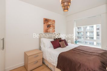 Studio flat to rent in Boulevard Drive, Colindale, NW9-image 3