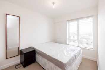 1  bedroom flat to rent in Heritage Avenue, Colindale, NW9-image 4