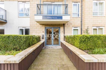 Studio flat to rent in Aerodrome Road, Colindale, NW9-image 8