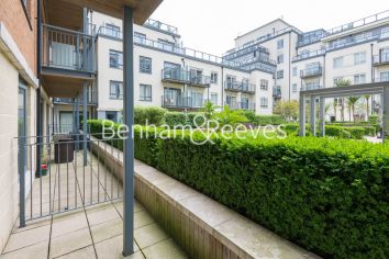 Studio flat to rent in Aerodrome Road, Colindale, NW9-image 4