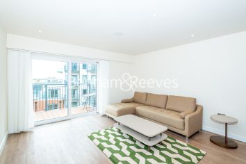 2 bedrooms flat to rent in Aerodrome Road, Colindale, NW9-image 1