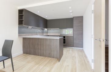 2  bedrooms flat to rent in Beaufort Square, Colindale, NW9-image 2