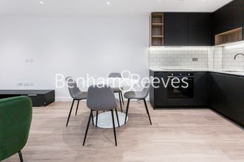 1  bedroom flat to rent in Beaufort Square, Colindale, NW9-image 2