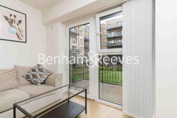 1  bedroom flat to rent in Beaufort Square, Colindale, NW9-image 17