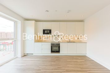 2  bedrooms flat to rent in Aerodrome Road, Beaufort Park, NW9-image 2
