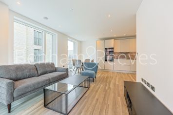 2  bedrooms flat to rent in Sanday Drive, Colindale Gardens, NW9-image 6