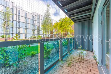2  bedrooms flat to rent in Conrad Court, Needleman Close, NW9-image 5
