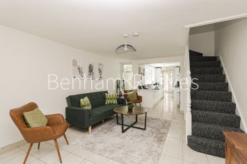 3  bedrooms flat to rent in The Burroughs, Colindal, NW4-image 14