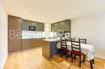 image 2  bedrooms flat to rent in Beaufort Square, Beaufort Park, NW9-image 3