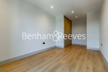 image 1  bedroom flat to rent in Duxford Tower, East Drive, NW9-image 3