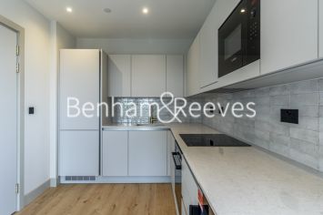 image 1  bedroom flat to rent in Duxford Tower, East Drive, NW9-image 14