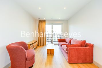 image 1  bedroom flat to rent in Draper House, Aerodrome Road, NW9-image 1