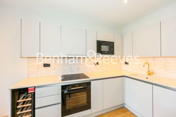image 1  bedroom flat to rent in Draper House, Aerodrome Road, NW9-image 2