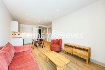 image 1  bedroom flat to rent in Draper House, Aerodrome Road, NW9-image 13