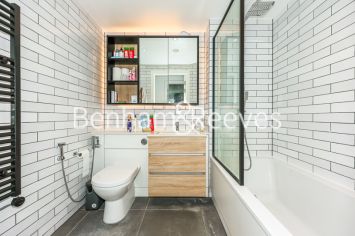 image 3  bedrooms flat to rent in Beaufort Square, Beaufort Park, NW9-image 4