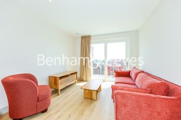 image 2  bedrooms flat to rent in Draper House, Aerodrome Road, NW9-image 1