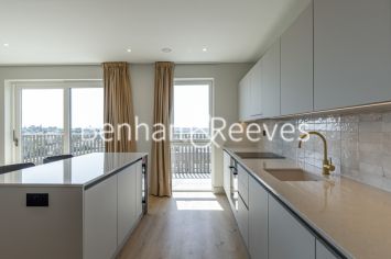 image 3  bedrooms flat to rent in Duxford Tower, East Drive, NW9-image 9