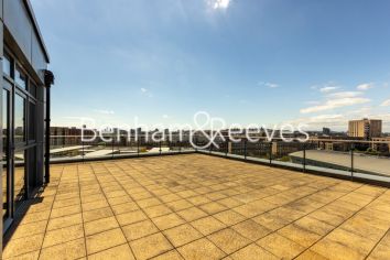 image 2  bedrooms flat to rent in Caversham Road, Beaufort Park, NW9-image 6