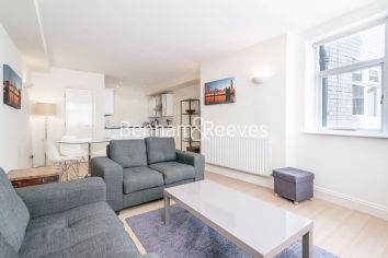 1 bedroom flat to rent in West Smithfield, Farringdon, EC1-image 7