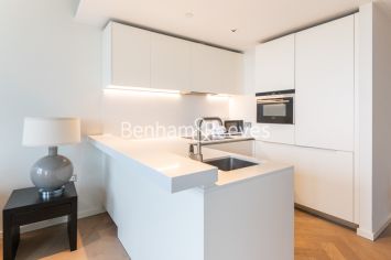 1 bedroom flat to rent in Southbank Tower, Waterloo, SE1-image 9