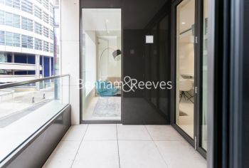 1  bedroom flat to rent in Sugar Quay, Water Lane, EC3R-image 6
