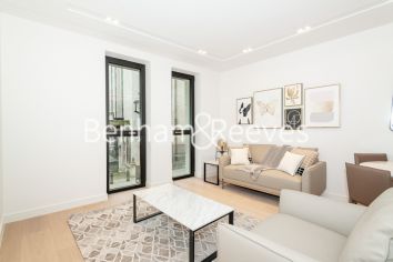 1  bedroom flat to rent in Lincoln Square, Portugal Street, WC2A-image 5