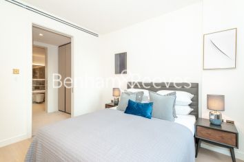 1  bedroom flat to rent in Lincoln Square, Portugal Street, WC2A-image 8
